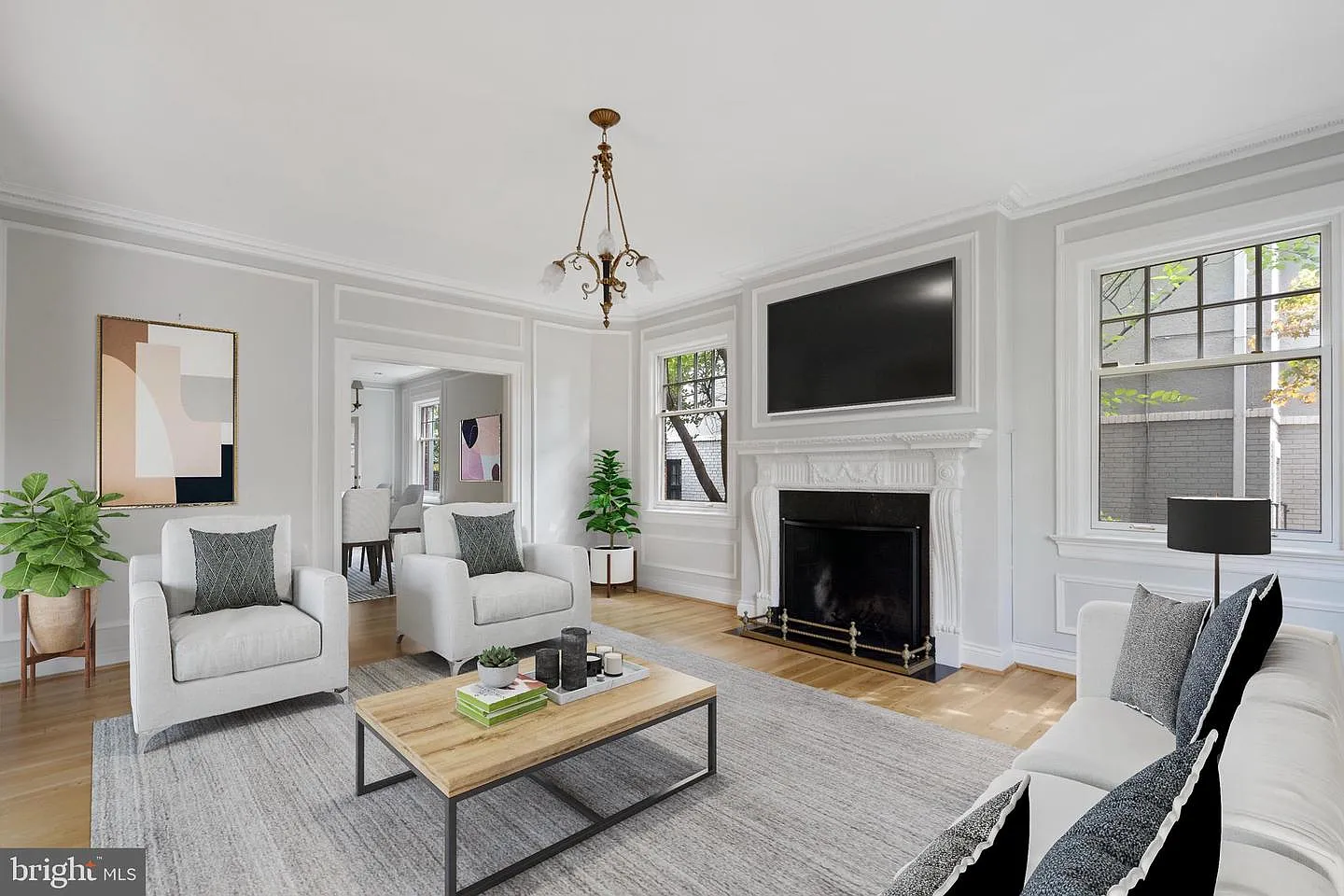 6 bed, 4.0 bath, 3500 sqft, $9,500 — Photo 3