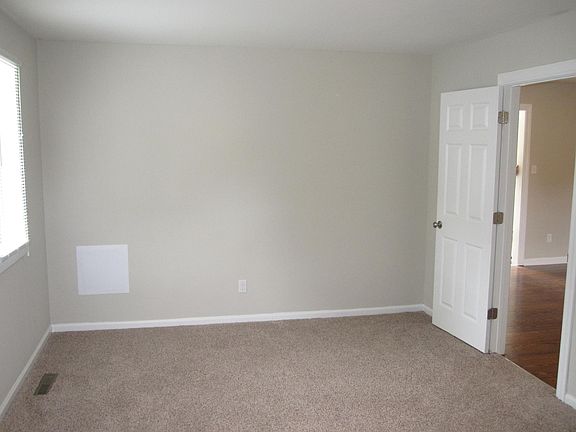5th image of 103 Juniper Ln #A