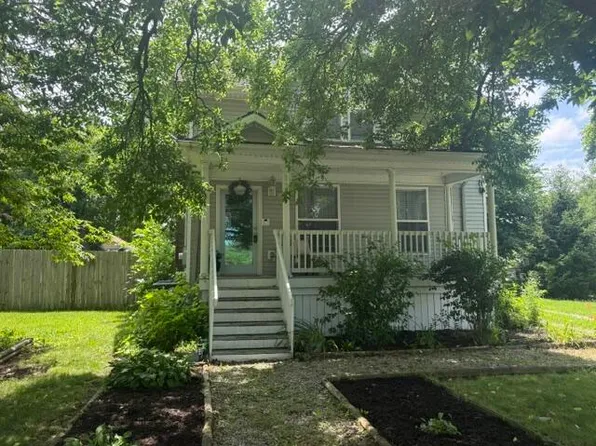 121 Frost St, Jackson, MI 49202