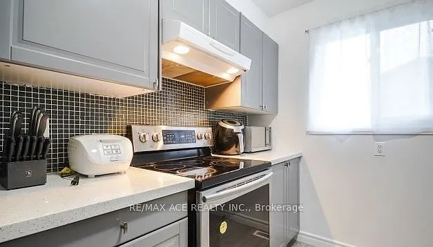 45 Snowball Cres #UPPER — Photo 7