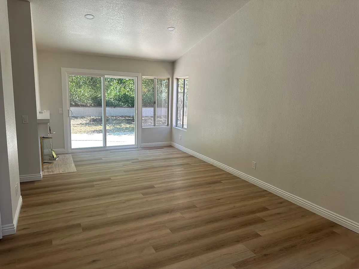 Building Photo - 11292 Cadbury Dr