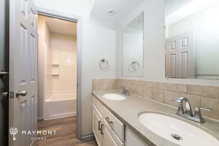 1617 N Belvidere Ave — Photo 11