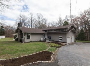 28 Horseshoe Ln, Madison, CT 06443