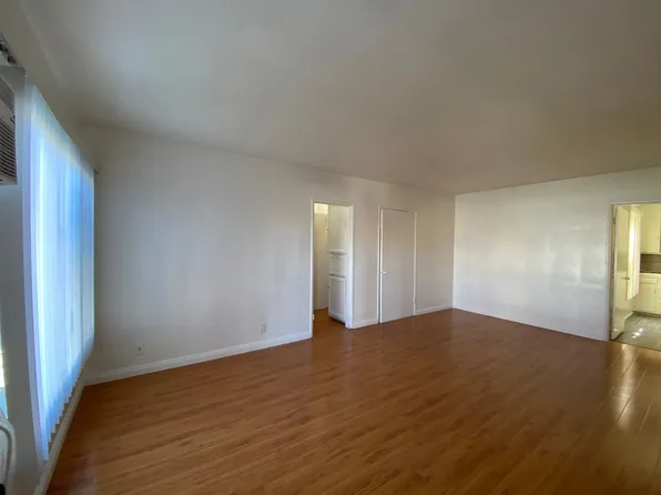 LOMITA, 516 E Lomita Ave APT 10, Glendale, CA 91205