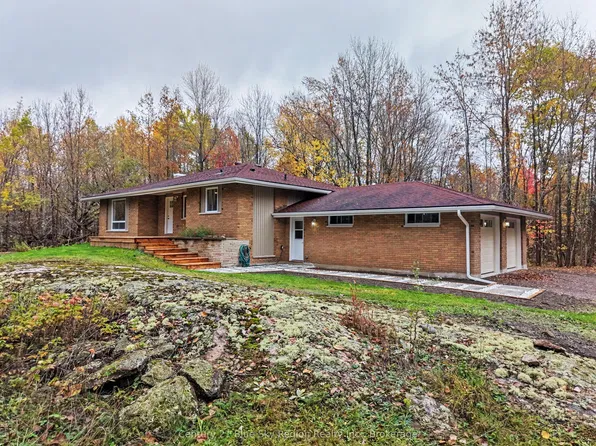 686 Laplage Rd, West Nipissing, ON P0H 2M0