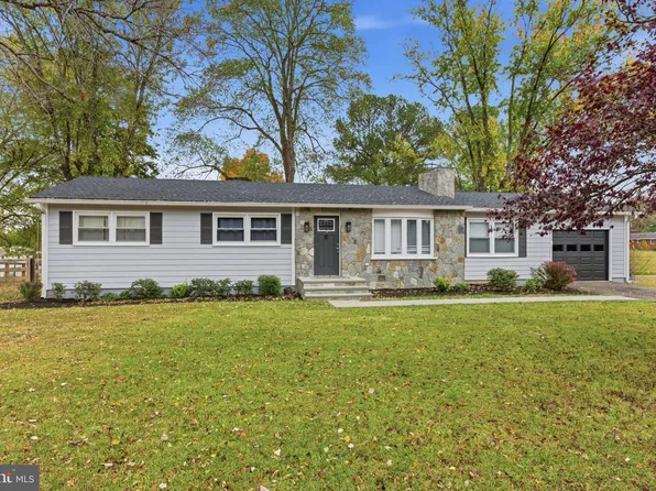 18051 Little Oak Dr, Culpeper, VA 22701