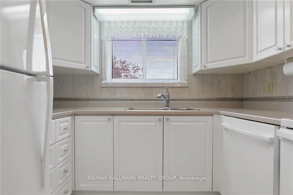 2 bed, $2,800 — Photo 4