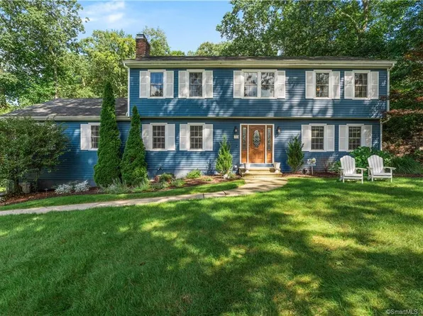 70 Cranbury Drive, Trumbull, CT 06611