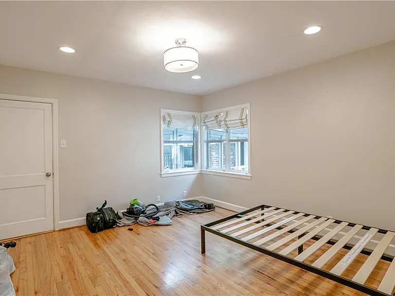 324 Dalewood Dr — Photo 13