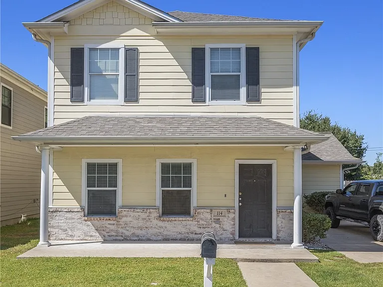 114 Lynn Dr — Photo 28