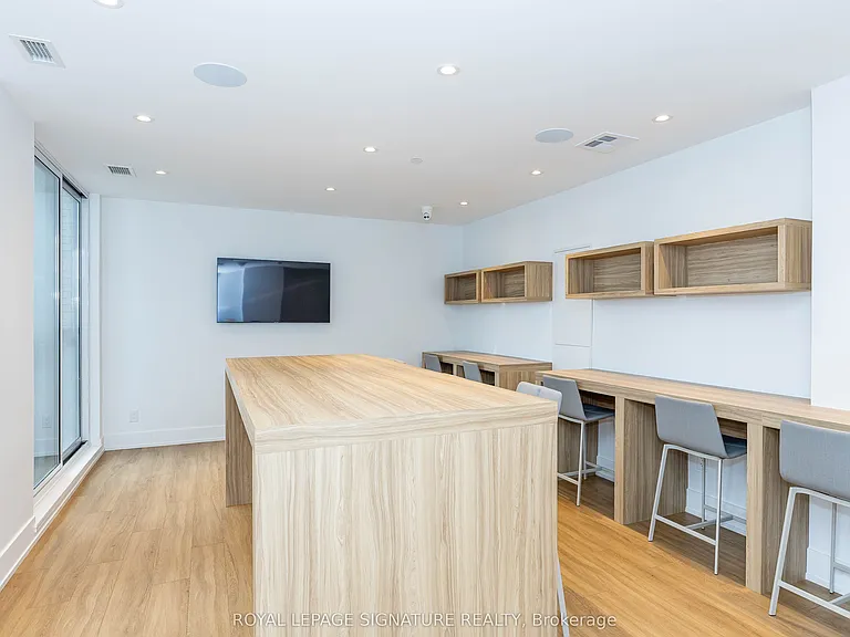 3100 Keele St E #704 — Photo 28