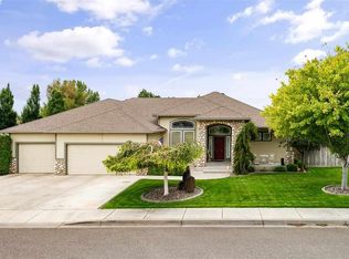 173 Sell Ln, Richland, WA 99352