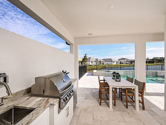 Outdoor Kitchen