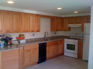 15 Peaceable St, Brighton, MA 02135