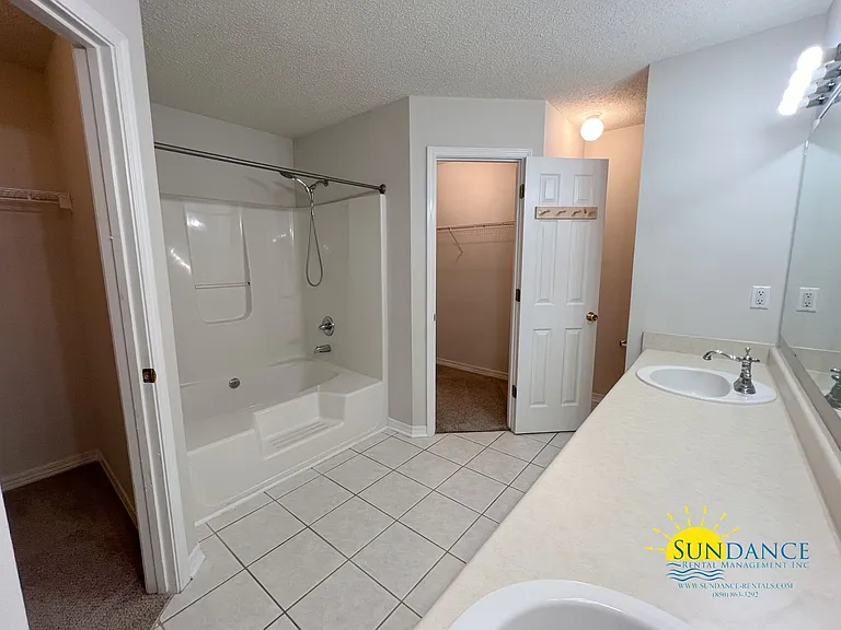 223 Westview Dr — Photo 15