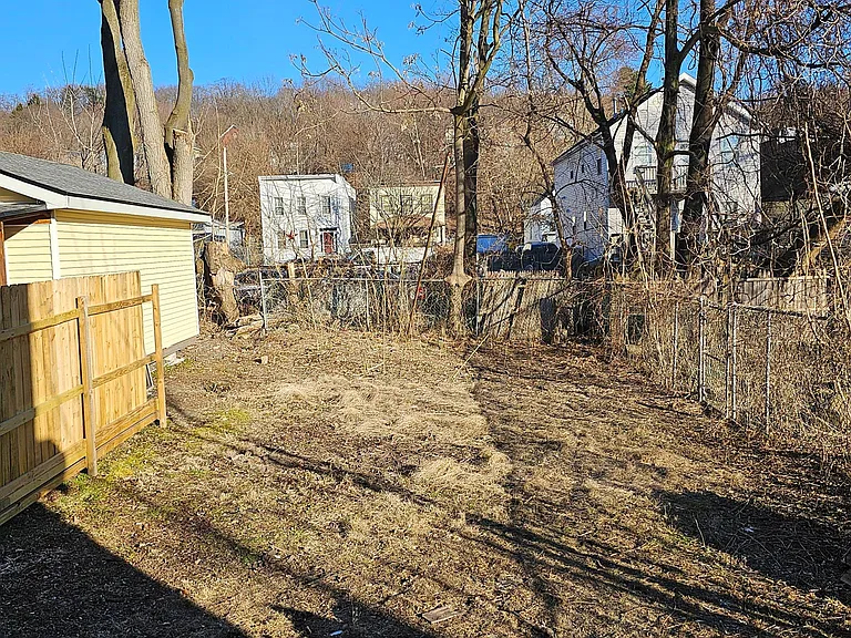 3010 7th Ave #1 — Photo 2