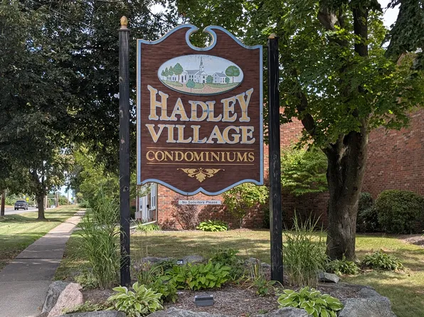 540 Granby Rd #74B, South Hadley, MA 01075