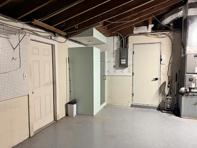 1817 Santa Barbara Dr — Photo 20