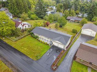905 Hillcrest Dr, Longview, WA 98632
