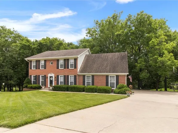 6003 NW 78th Ct, Kansas City, MO 64151