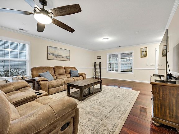 5th image of 126 Cattle Baron Ln