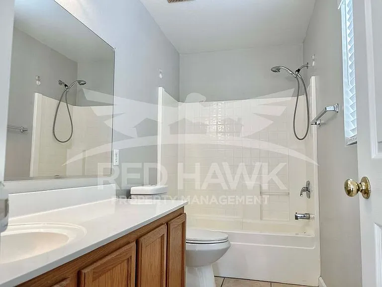 2701 E Bagdad Rd — Photo 13