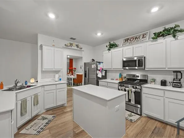 2026 Donker Dr, Royse City, TX 75189