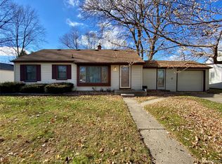 15173 Arden St, Livonia, MI 48154