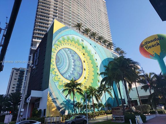 3rd image of 4111 S Ocean Dr #1206