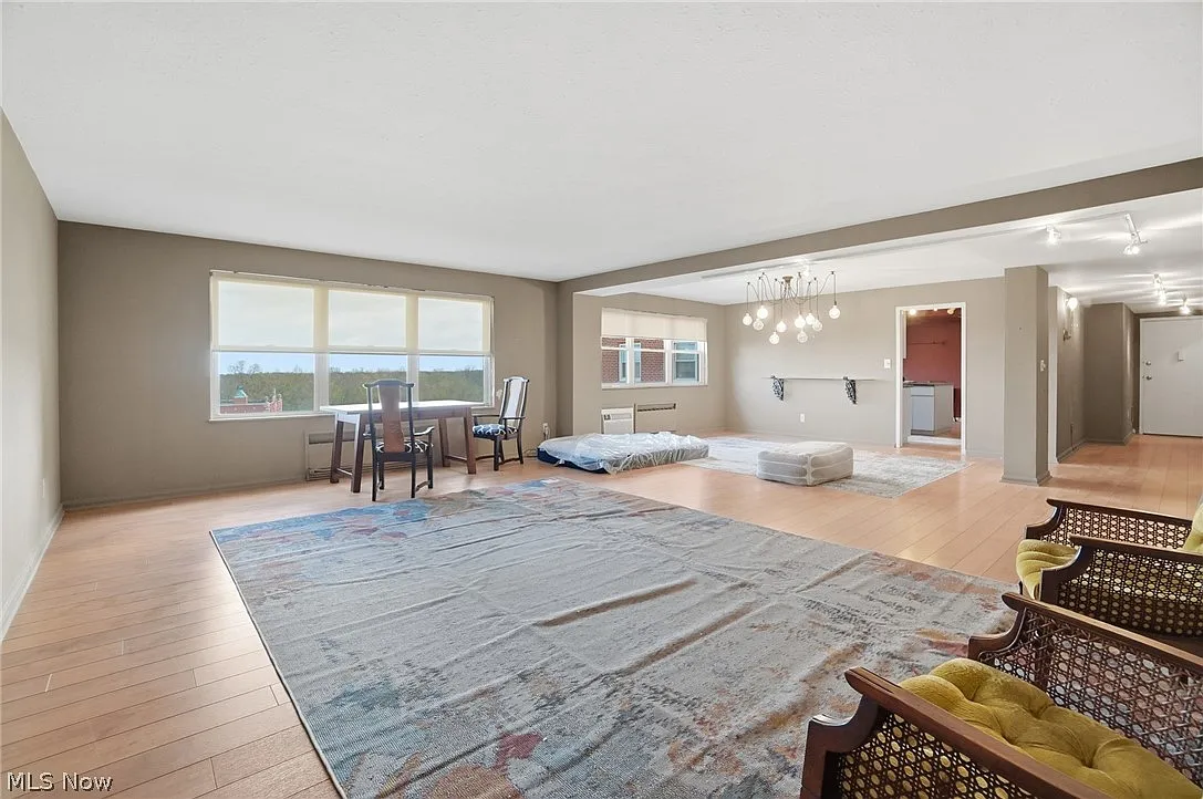 2 bed, 2.0 bath, 1763 sqft, $1,800 — Photo 4