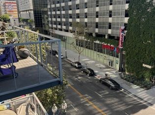 645 W 9th St APT 425, Los Angeles, CA 90015