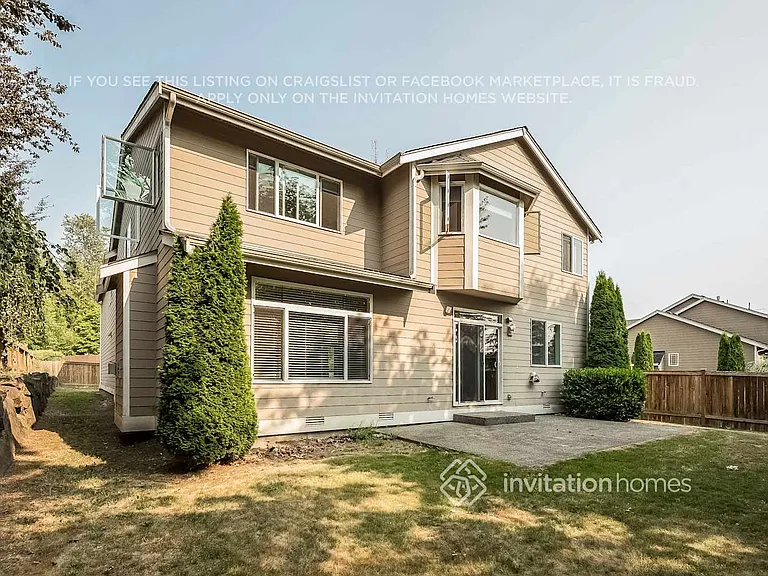 5904 NE 4th Pl — Photo 18