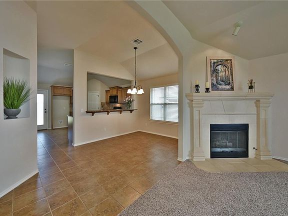 4th image of 3013 NW 182nd Ter