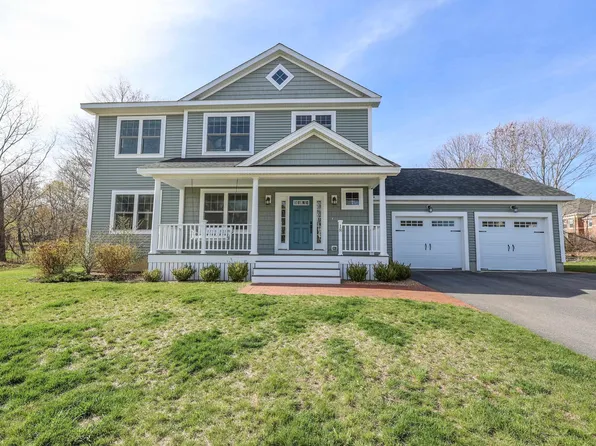 18 School Street, Kittery, ME 03904-1116