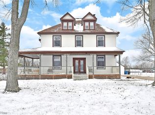 1960 Warren Ave, Niles, OH 44446