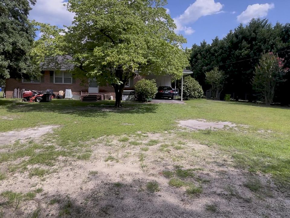 2nd image of 103 Alexander Street