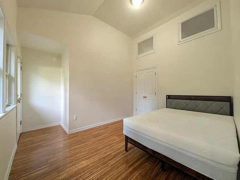 965 Chester River Dr — Photo 16