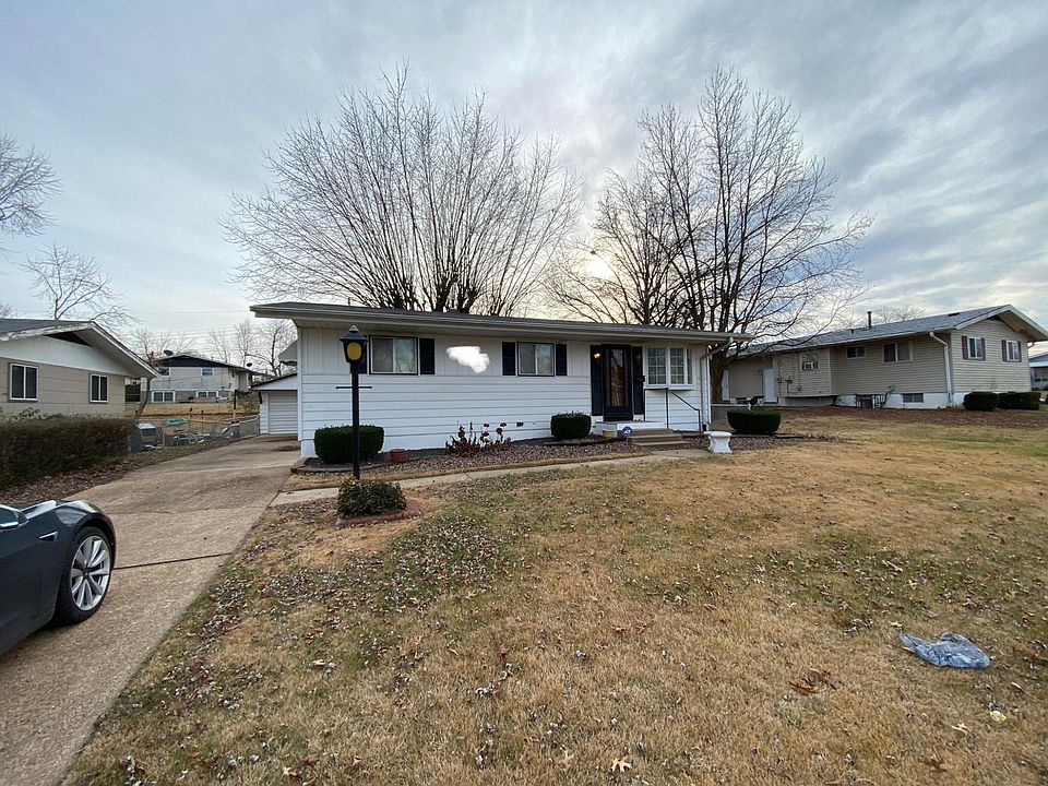 1st image of 542 Banavie Dr