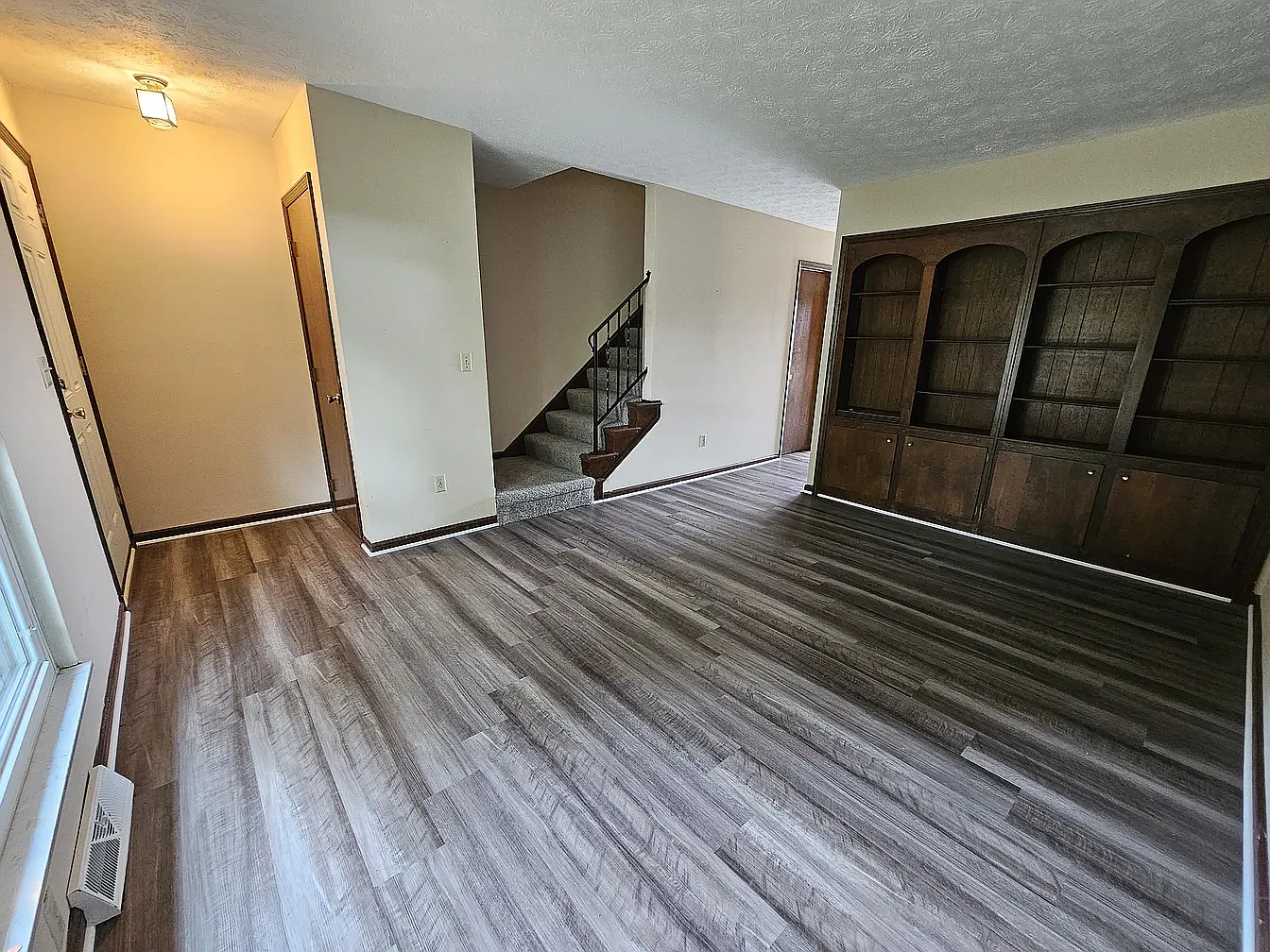 2 bed, 1.5 bath, $1,295 — Photo 4