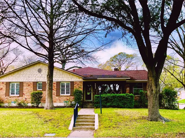 9479 Springbranch Dr, Dallas, TX 75238
