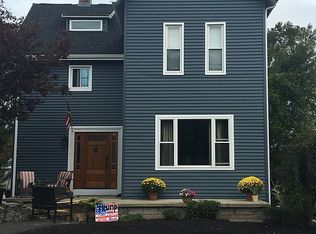 7 Charles St, Wakefield, MA 01880