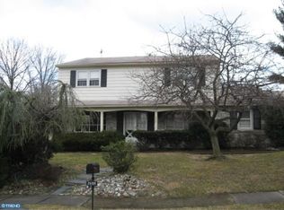 2659 Bonnie Ln, Huntingdon Valley, PA 19006
