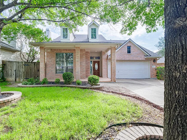 2009 Maize Bend Dr — Photo 1