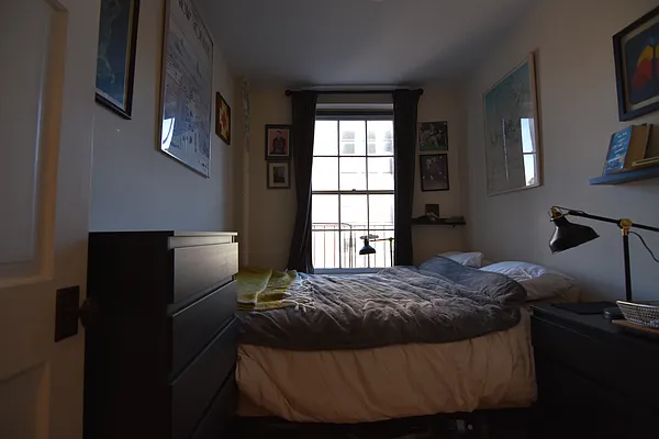 Rented by Buchbinder & Warren | media 21