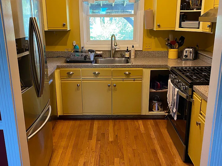 23 Hammond St — Photo 11