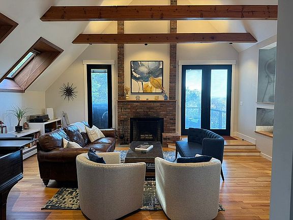 Living Room upon Front Entry