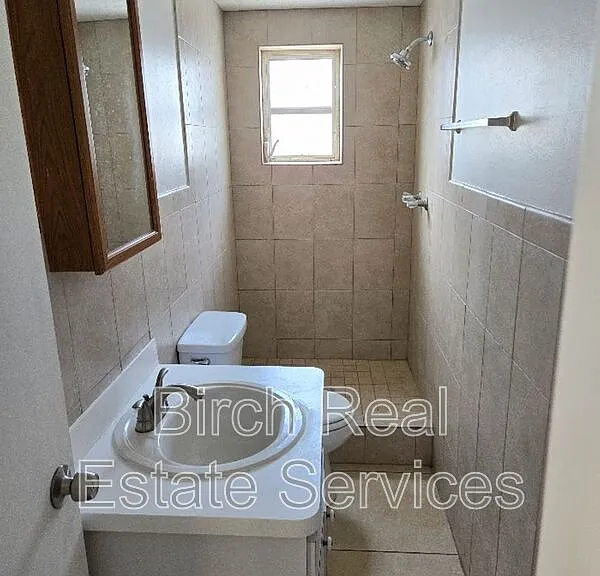 3200 Peterborough St — Photo 16