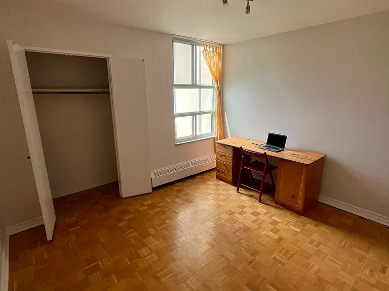 360 Ridelle Ave #507 — Photo 8