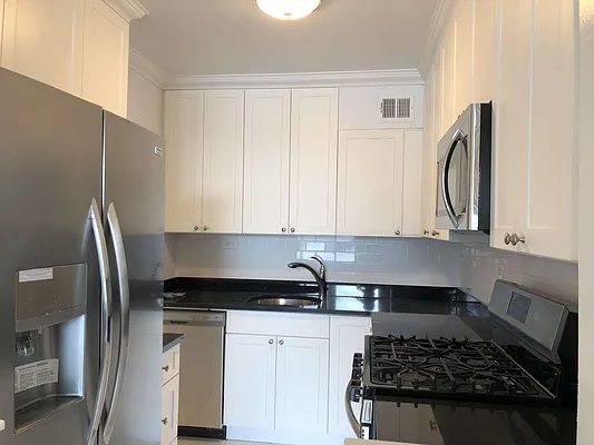 Rented by S&S Ocean Bay Properties | media 34