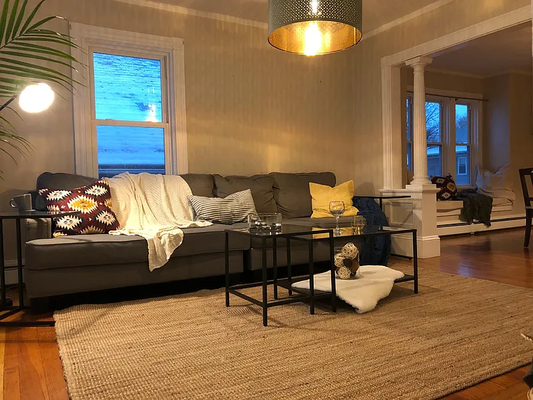 52 Stamford Ave — Photo 2